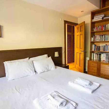 Very Special Villa, 63 Great For Family Reunions 호텔 4*