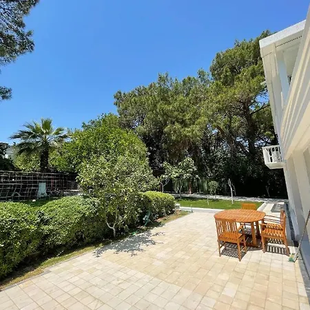Very Special Villa, 63 Great For Family Reunions