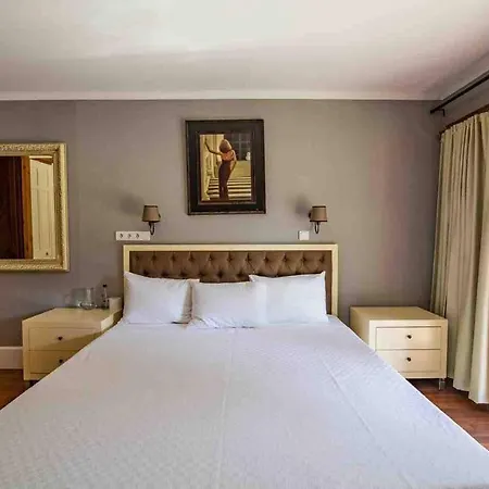 Very Special Villa, 63 Great For Family Reunions 호텔 4*