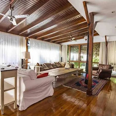 Very Special Villa, 63 Great For Family Reunions 4*