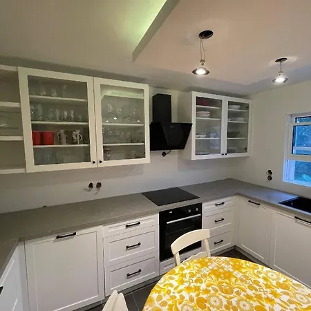 Very Special Villa, 63 Great For Family Reunions 4*